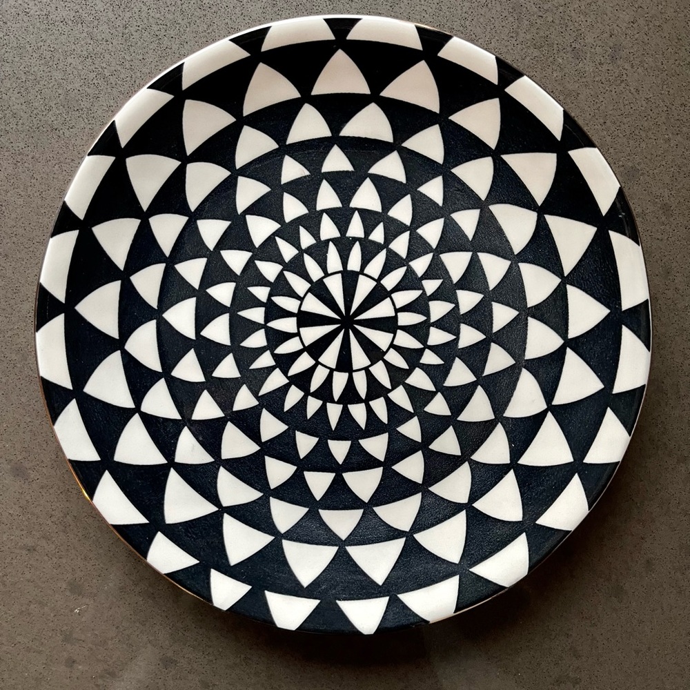 Thyme & Table Blk White Salad Plate